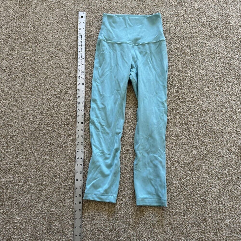 Lululemon Capri Leggings Womens 2 Blue High Rise Knit Slim Stretch Yoga Athletic